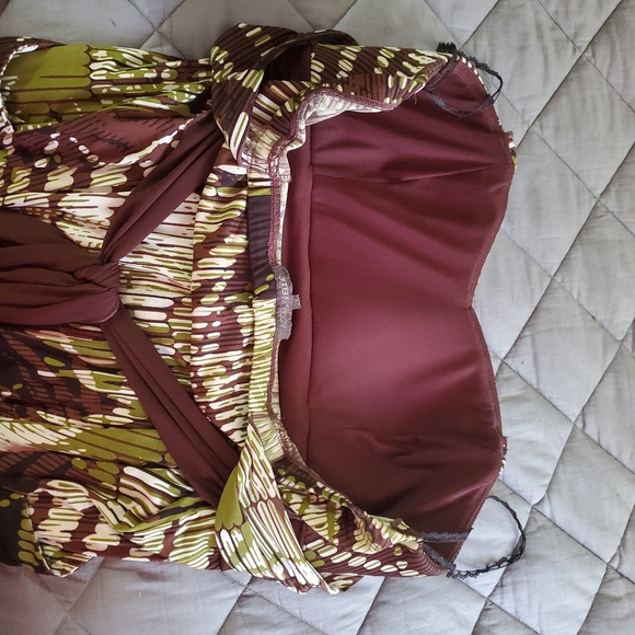 2X Addition Elle Patterned Dress with Pockets - Picture 5 of 10